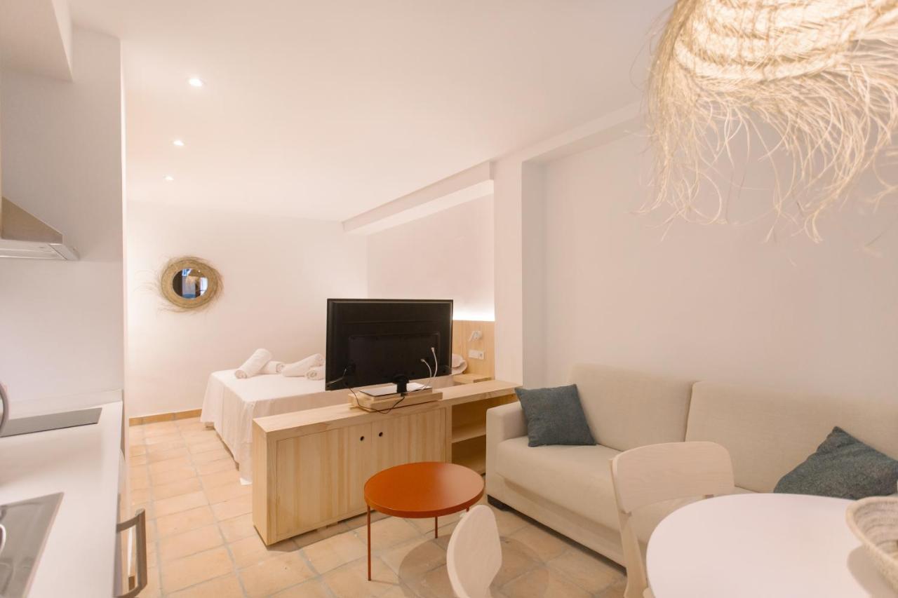 La Vila Hort By Seaward Suites Villajoyosa Exterior photo